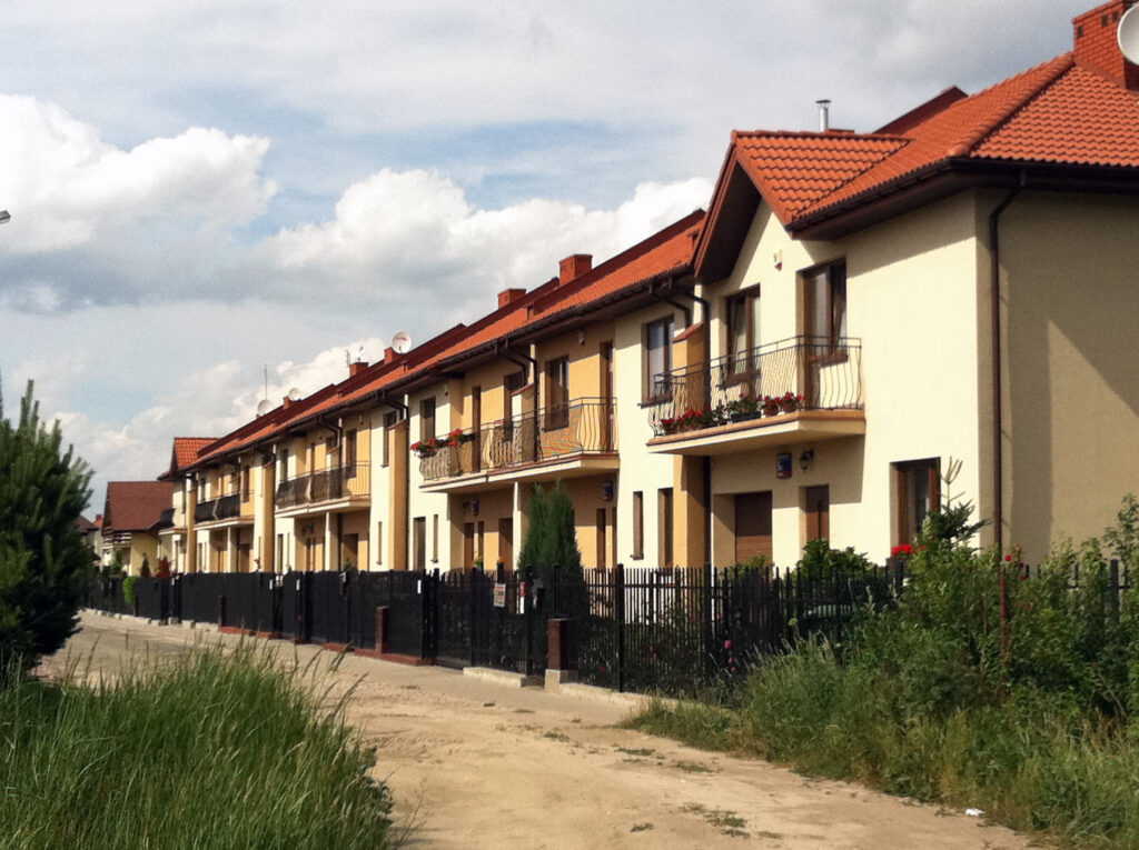 Segmenty przy Chełmońskiego